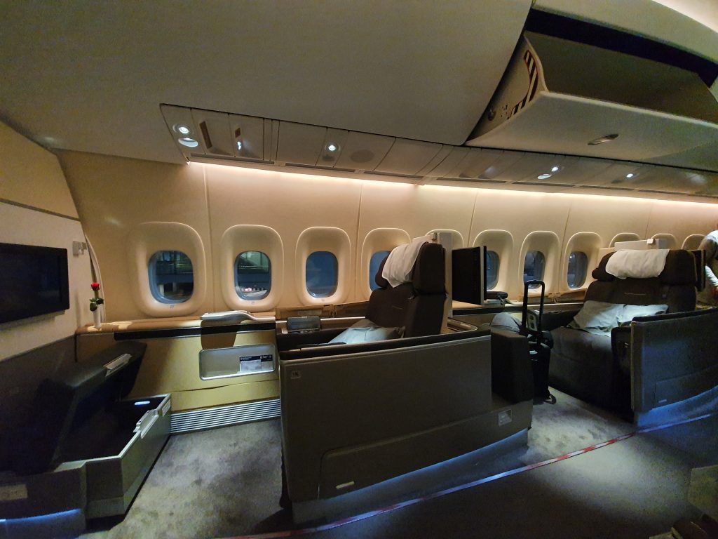 Lufthansa First Class 1 2K