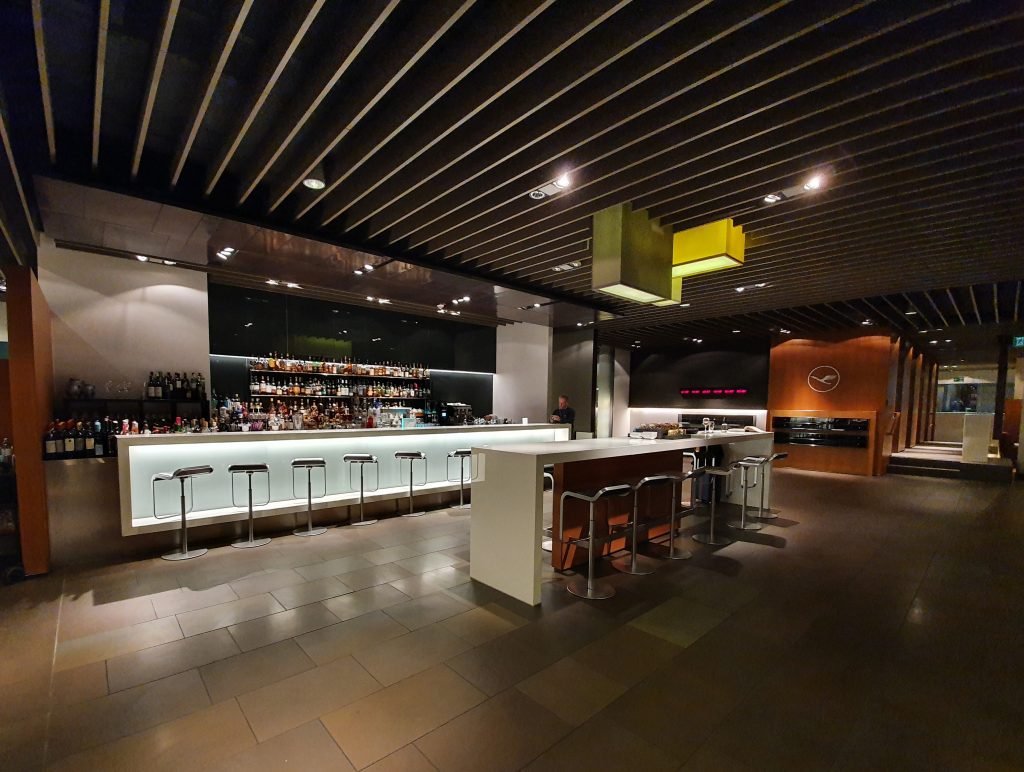 Lufthansa First Class Terminal Bar Area Lufthansa First Class Terminal Bar Area