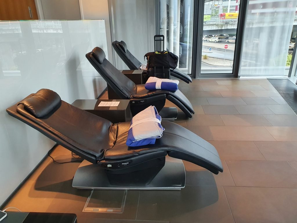 Lufthansa First Class Terminal Loungers Lufthansa First Class Terminal Loungers