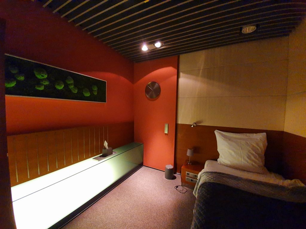 Lufthansa First Class Terminal Private Room 1 Lufthansa First Class Terminal Private Room 1
