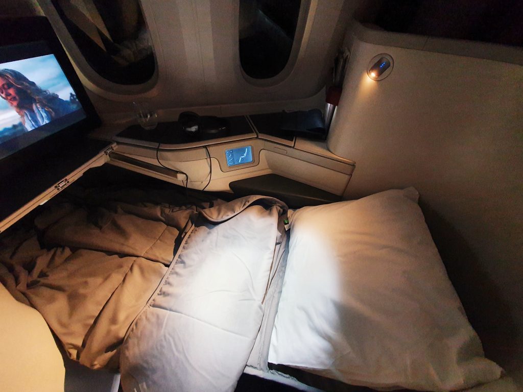 AeroMexico 787 9 Business Class Bed