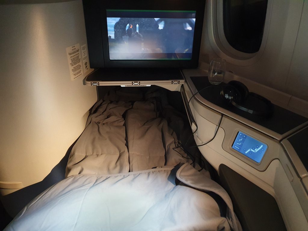 AeroMexico 787 9 Business Class Bedtime