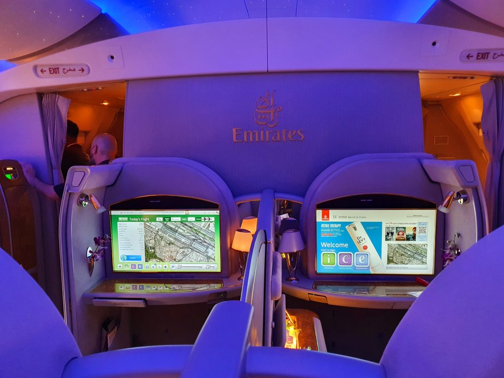 Emirates 777 First Class Centre Suites Mood Light