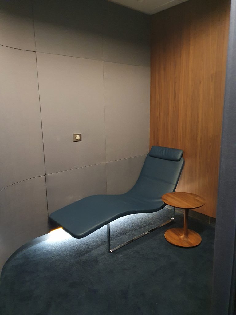 Air France Salone Lounge 2F Private Sleeping Pods