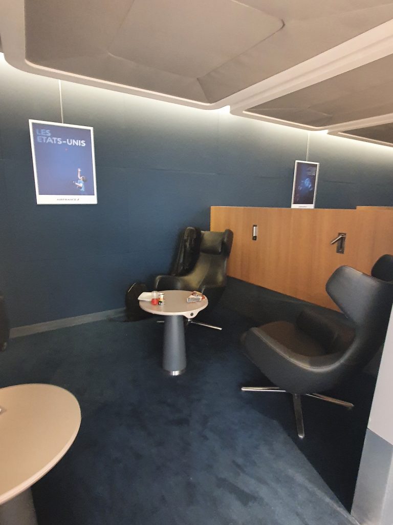 Air France Salone Lounge 2F Quiter Seating Areas