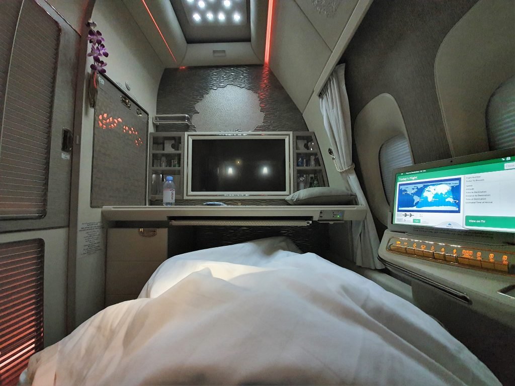 Emirates Change Changer First Suite Bedtime