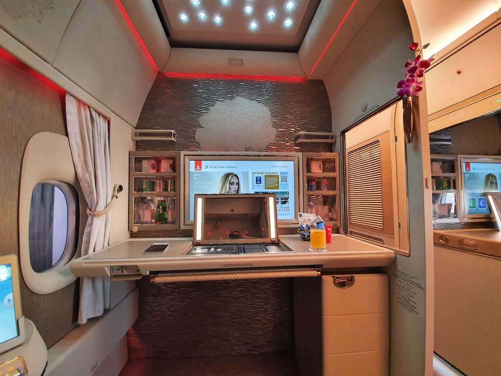 Emirates GameChanger First Suite 2F World's Best First Class Emirates GameChanger First Suite 2F World's Best First Class?