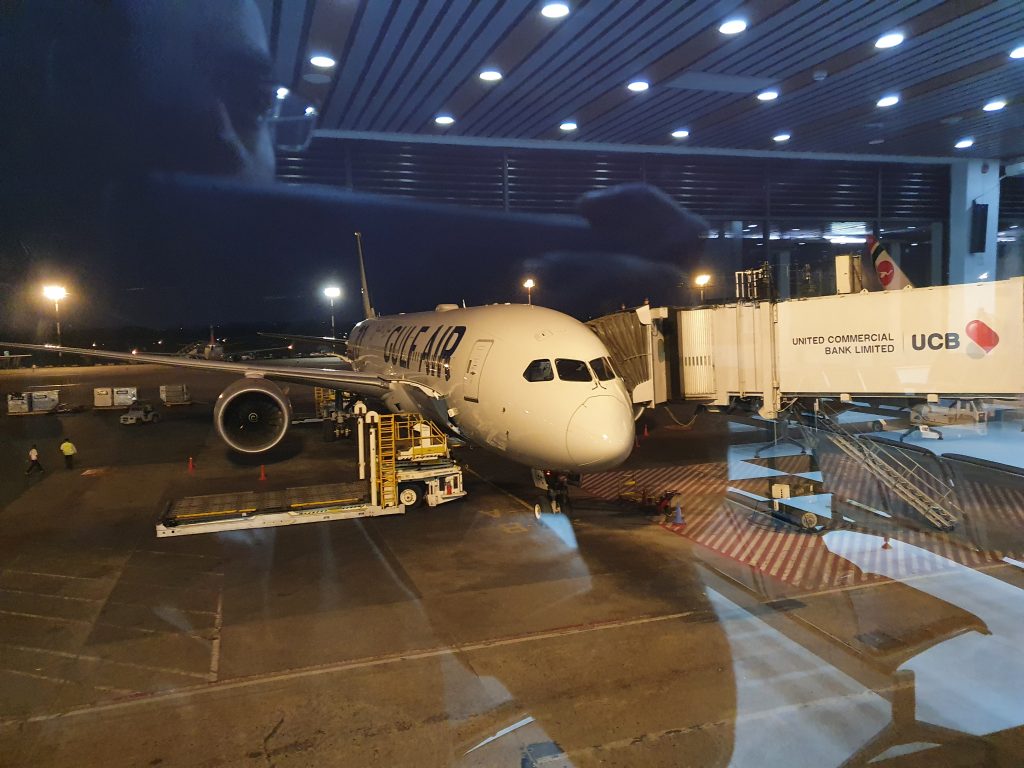 Gulf Air 787 Preparing for Boarding DAC