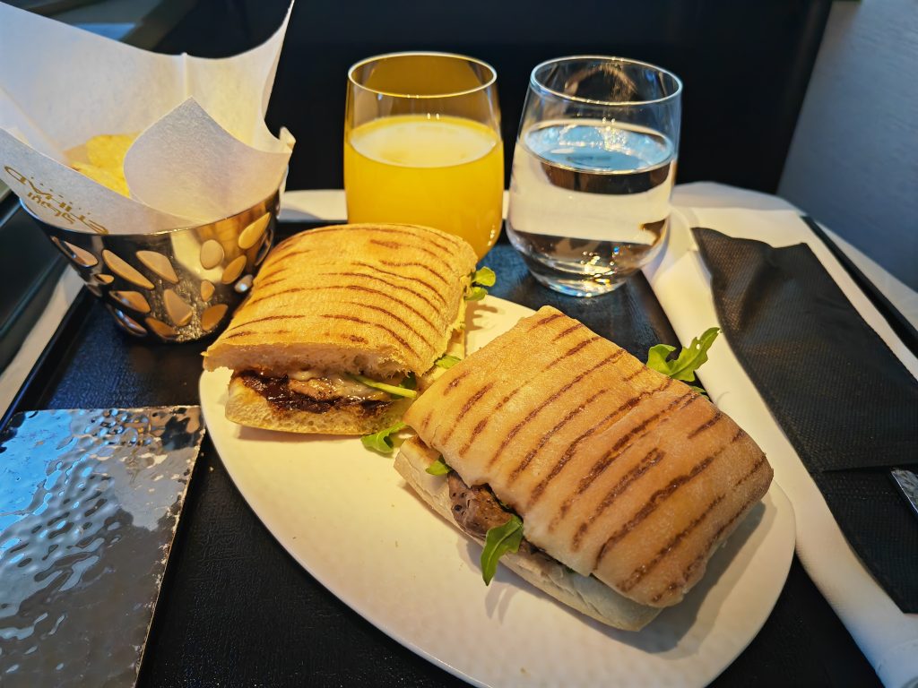 Etihad A350 Business Studio Pre Landing Steak Sandwich