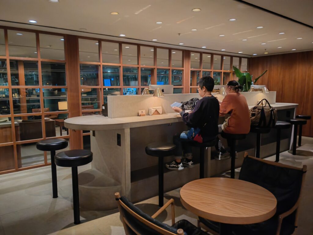 Cathay Pacific Pier Business Class High Stool Seating Workspace