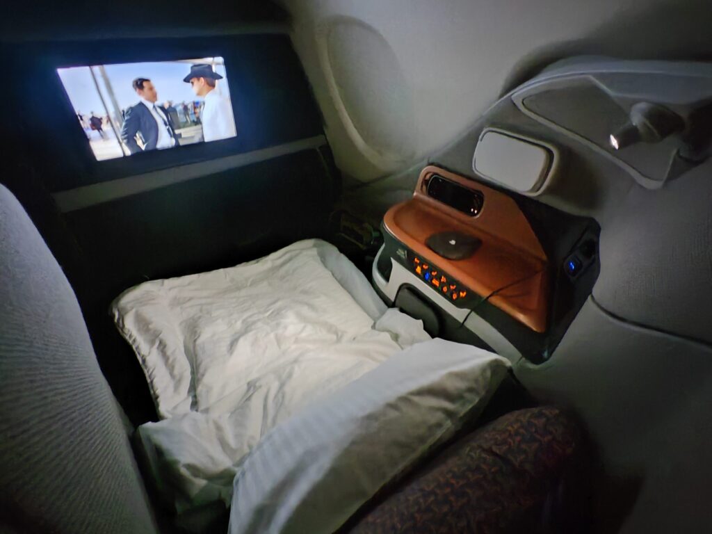 Singapore Airlines A380 Business Class Bed 2