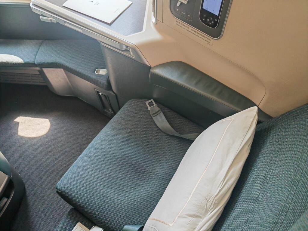 Cathay Pacific A350 Business Class Seat