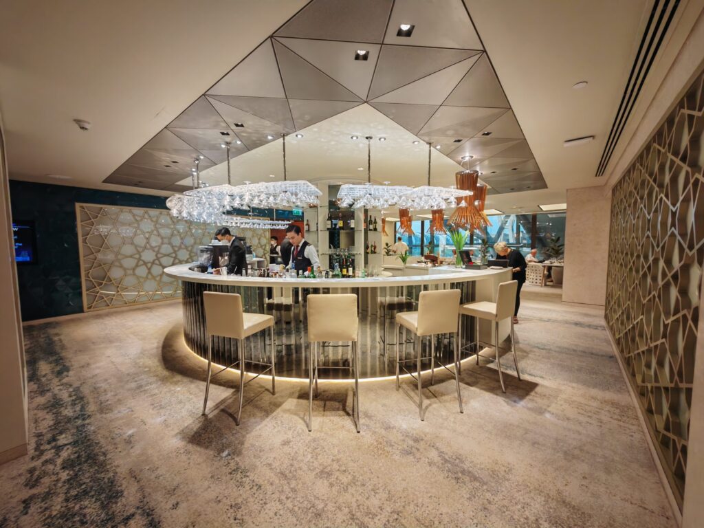 Qatar Premium Lounge BKK Bar Area