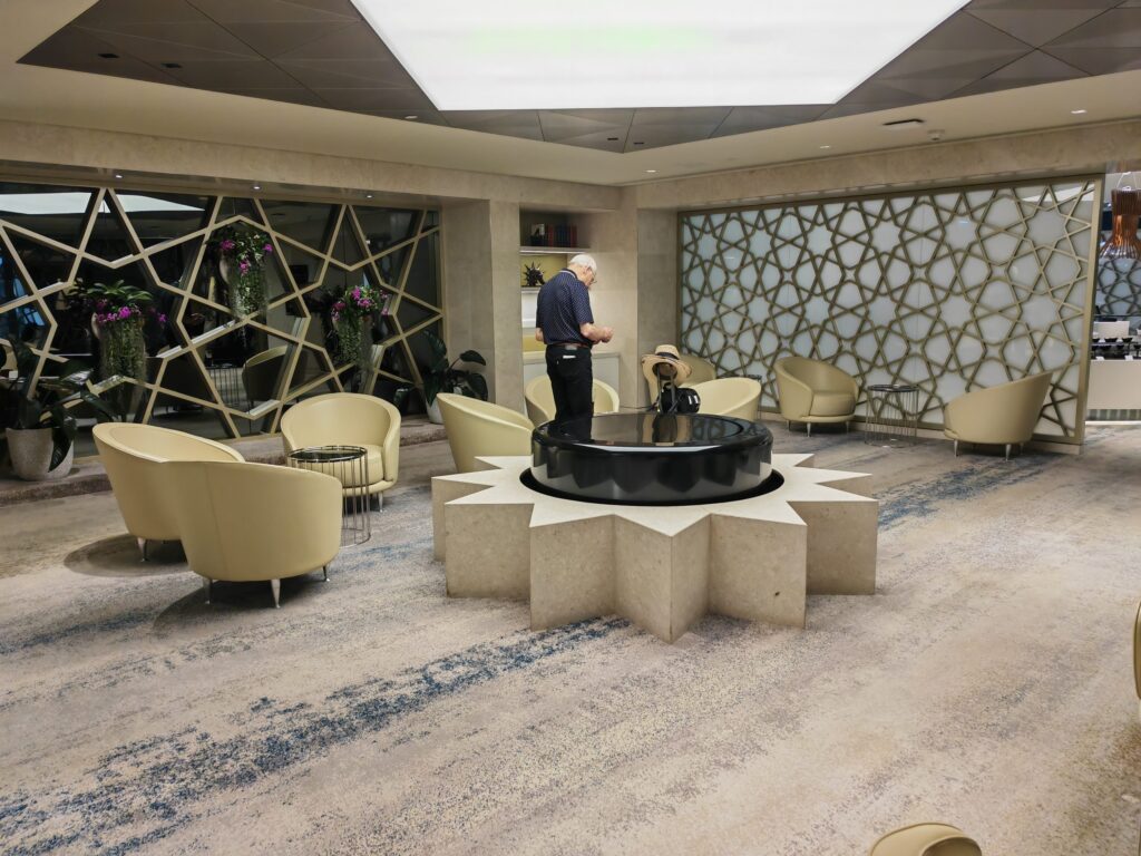 Qatar Premium Lounge BKK Central Room