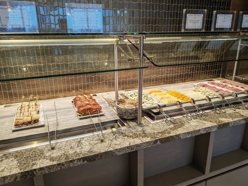 United Polaris Lounge Chicago Lunch Buffet Burgers, Sandwiches and Cheeses