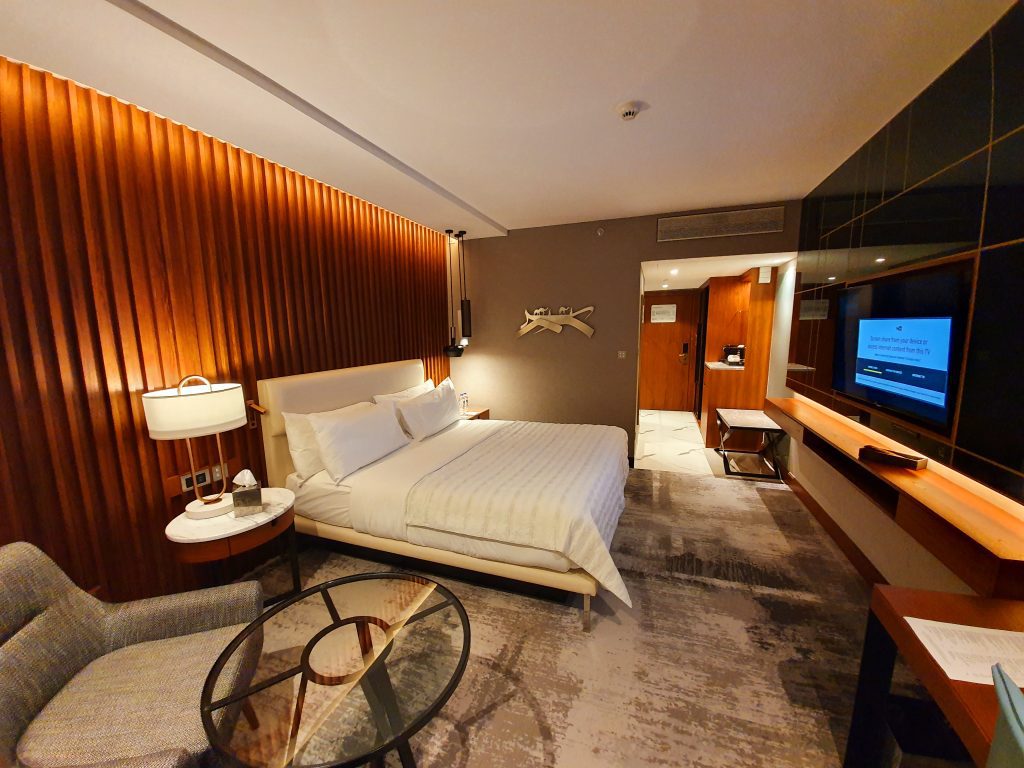 Le Meridien Dubai Hotel Deluxe Room