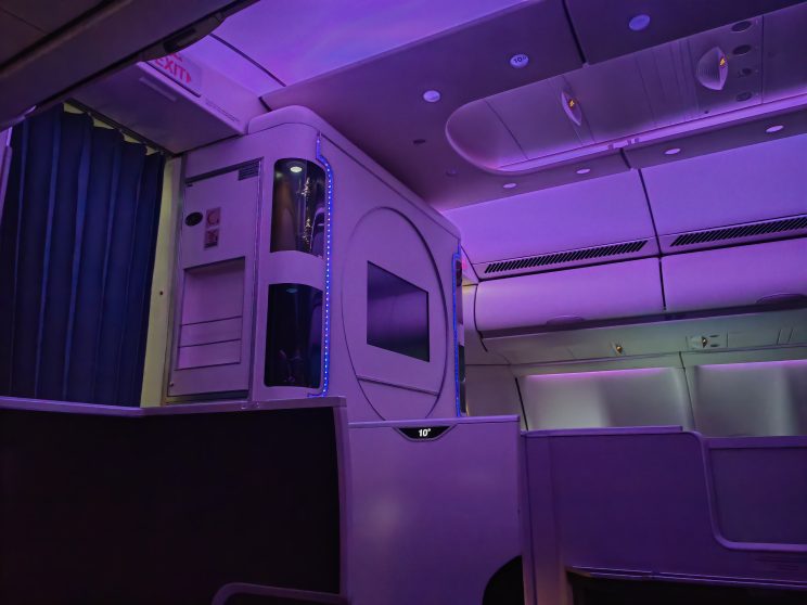 Qatar Airways First Class To Amman Cabin Mood Lighting