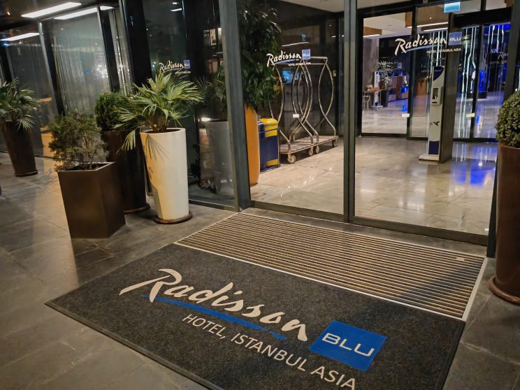 Radisson Blu Istanbul Asia Entrance