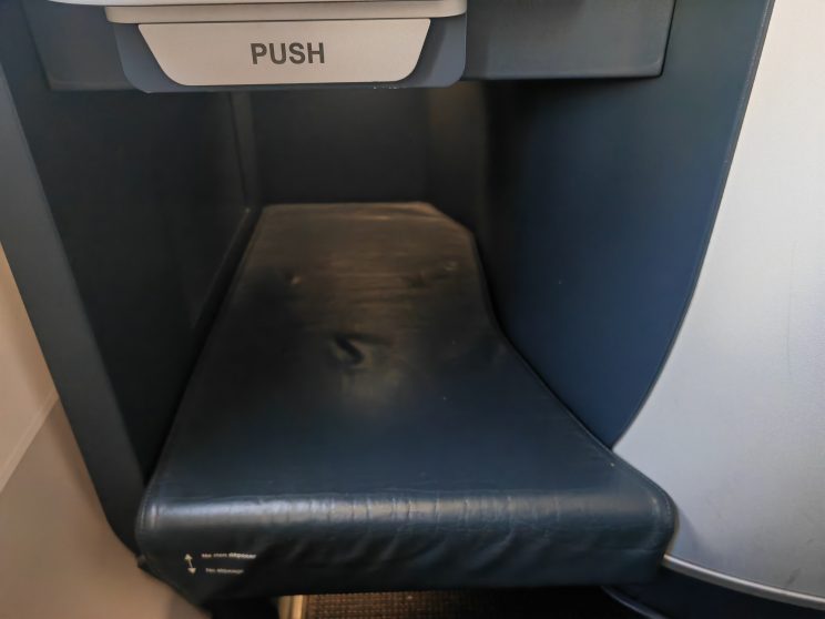 Air France A350 Business Class Footwell