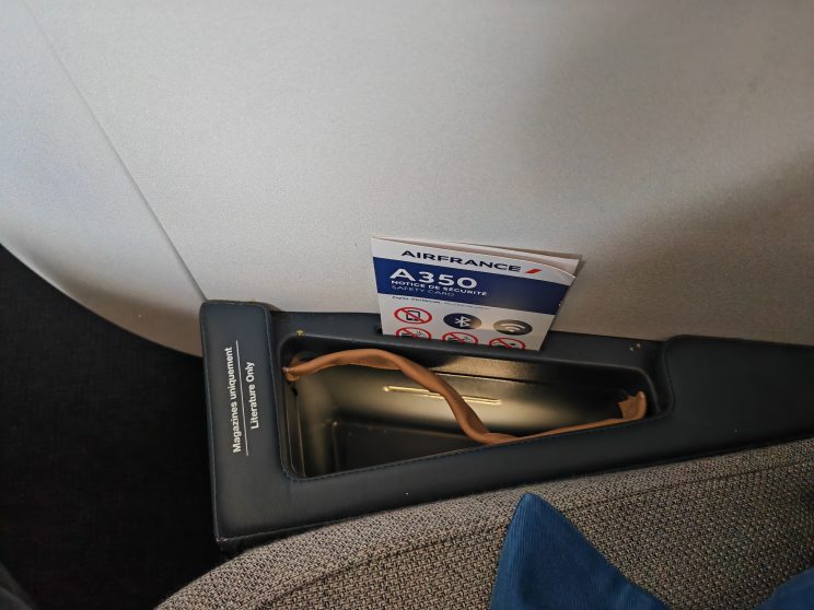 Air France A350 Seat Level Side Storage