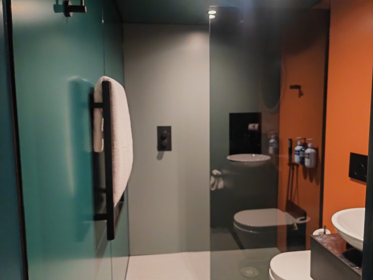 Yotel Manchester Deansgate Shower Room