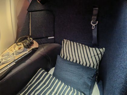 Finnair AirLounge Bed Mode