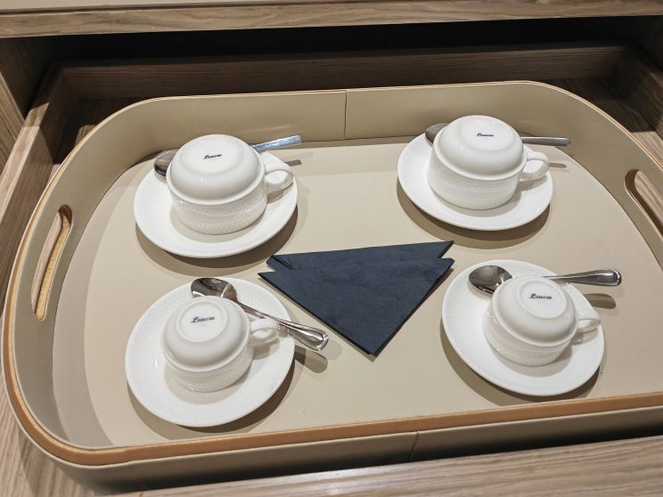 Steigenberger Hotel Doha Cup Tray
