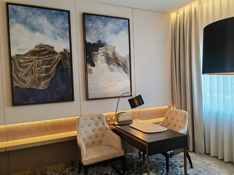 Steigenberger Hotel Doha Room Artwork